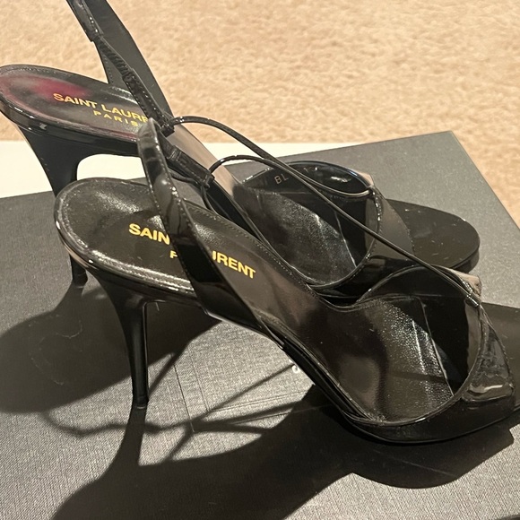 Saint Laurent Black Stiletto Heels with Knotted Detail - Picture 2 of 7